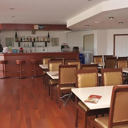 Alibabam & Hotel 2*