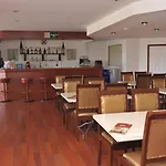 Alibabam & Hotel 2*