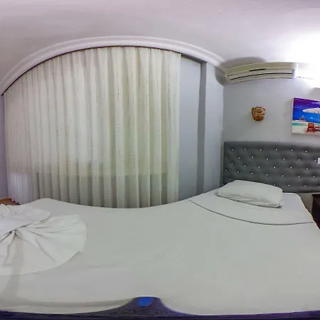 Alibabam & Hotel 2*