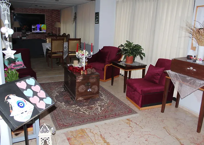 Hotel Alibabam & 2*