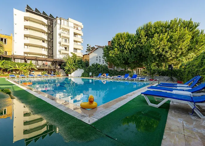 Hotel Alibabam & 2*